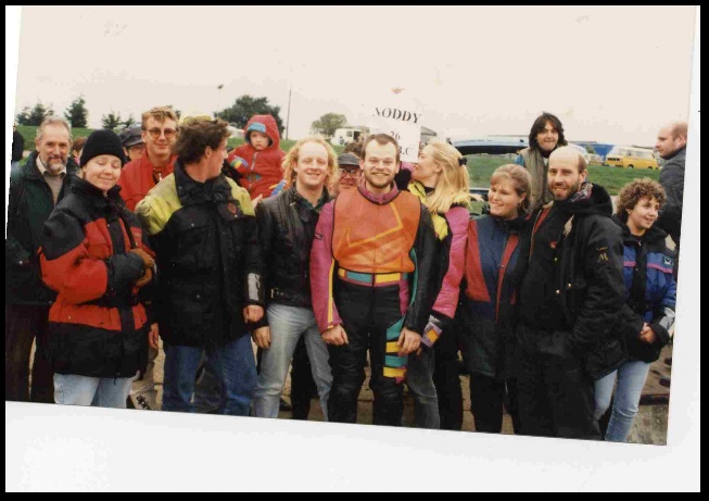 640x447 pixels (97K)